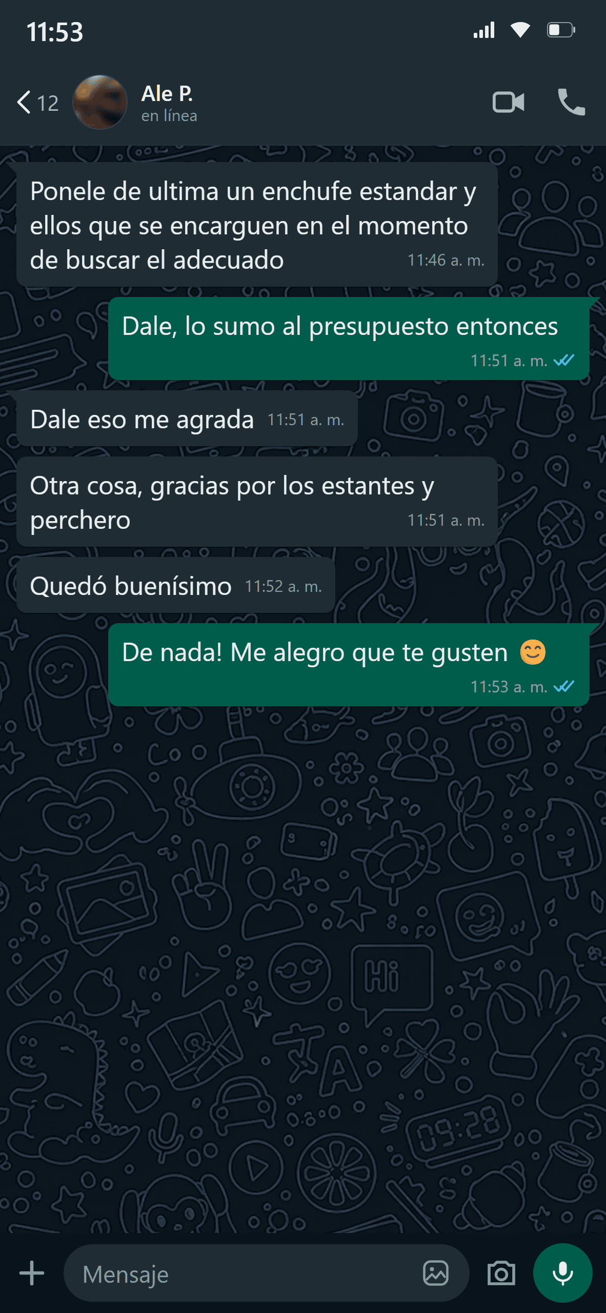 Chat de WhatsApp con Ale: 'Otra cosa, gracias por los estantes y perchero. Quedó buenísimo.'